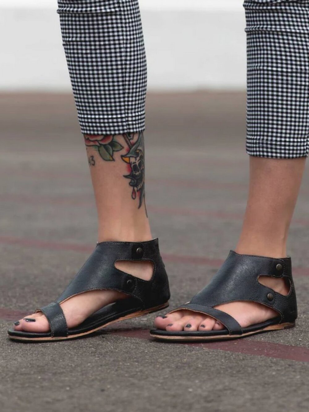 Bed Stu Soto Black Leather Gladiator Sandals Size 7.5 Vegetable Tanned
